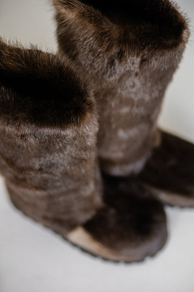 Otter Fur Boots - Outdoor