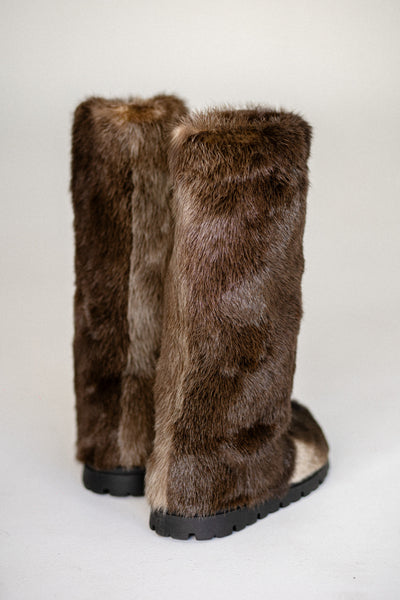Otter Fur Boots - Outdoor