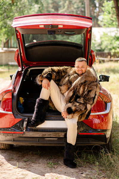 Black Beaver Fur Boots - Outdoor