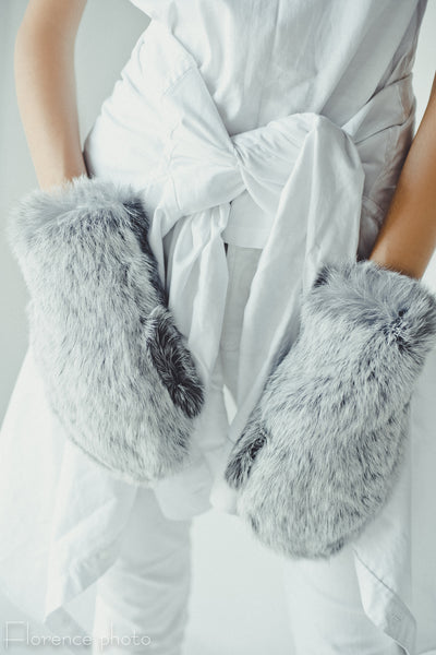 Grey Fur Gloves