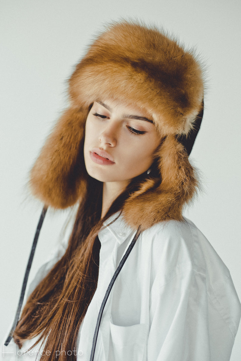 Luxurious Marten and Beaver Trapper Fur Hat for Women  display picture 1