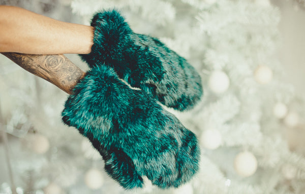 Teal Fur Gloves