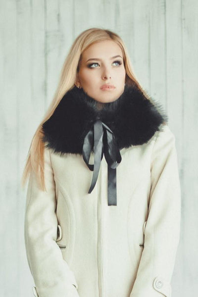 Short Black Fur Collar