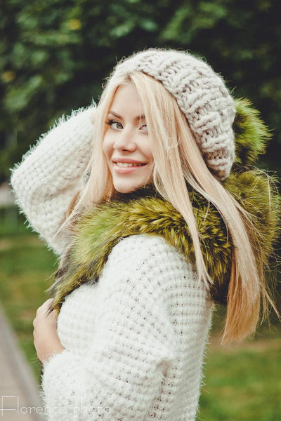 Blue Raccoon Fur Collar