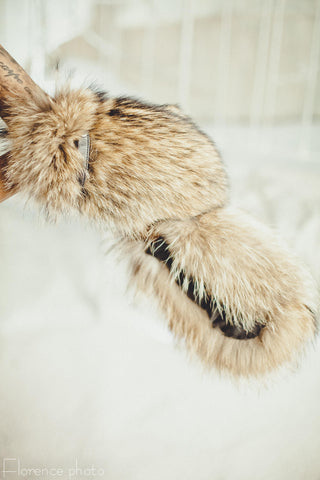 brown raccoon fur mittens