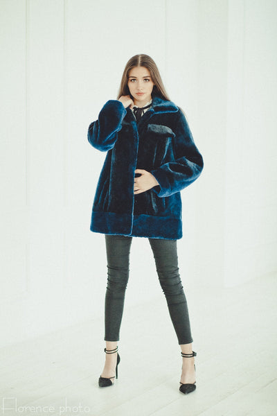 blue short fur jacket