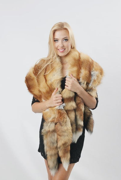 stole with tail in fur