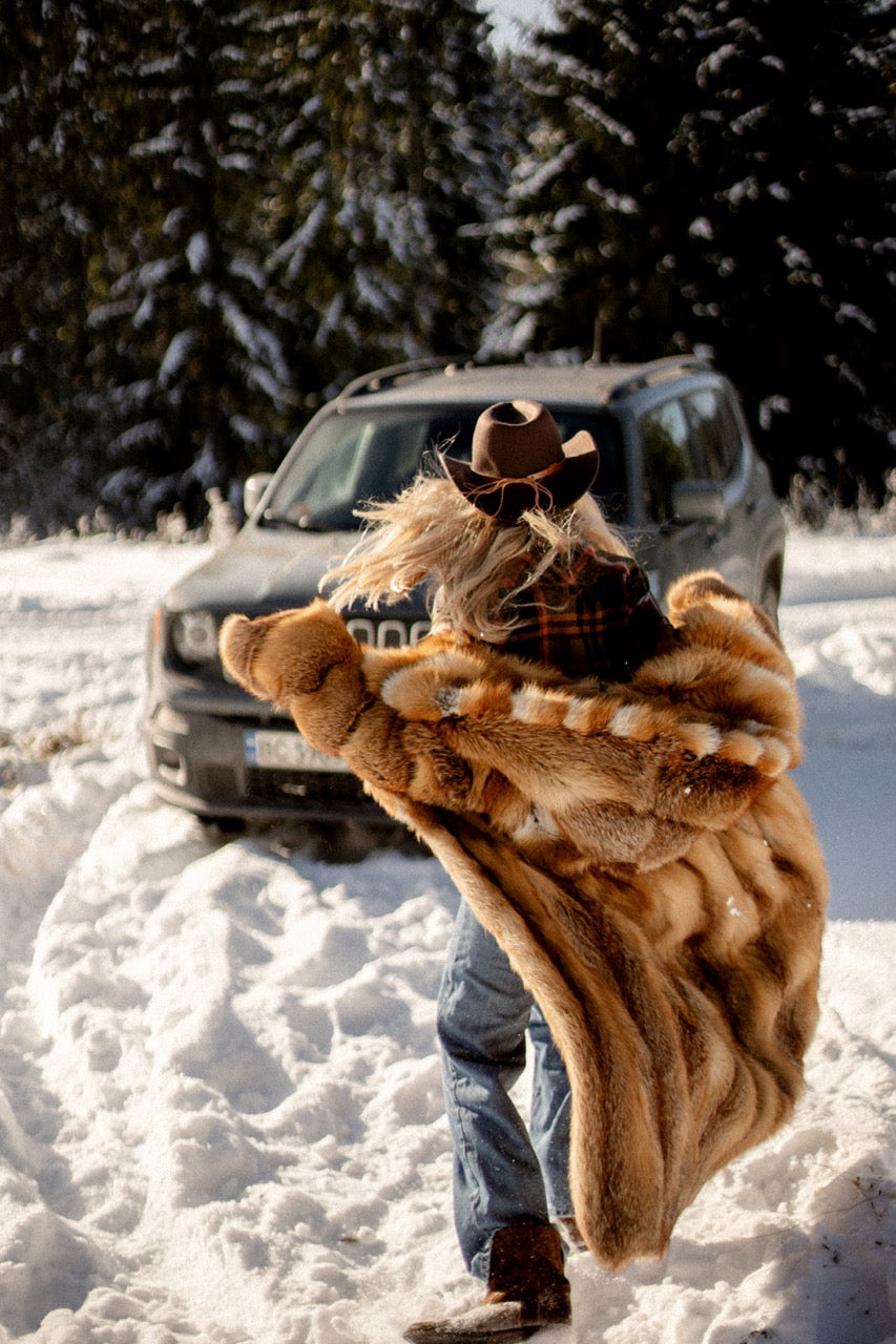 Real Fur Coats and jackets for Men & Women I Forestfoxfur