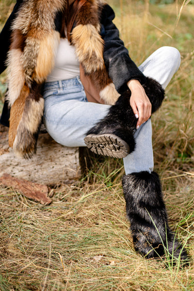 Black Beaver Fur Boots - Outdoor