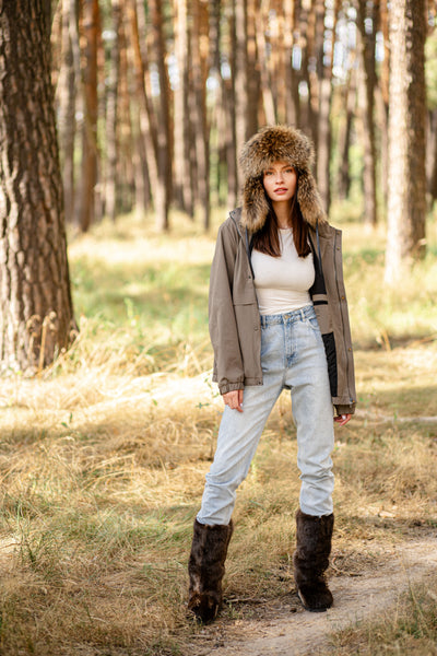 Black Beaver Fur Boots - Outdoor