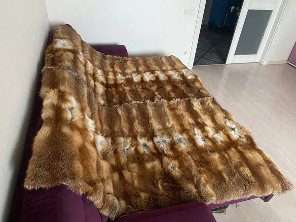 Full Pelt Fox Fur Blanket,  Luxury Fur Throw for  Living Room, Real Fur Decor