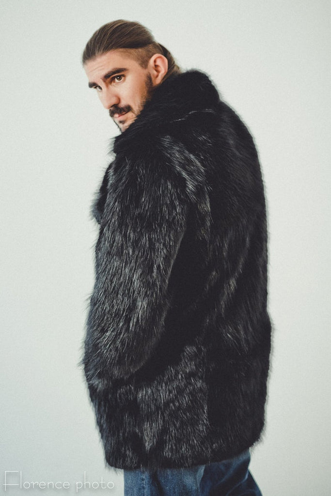 Beaver Fur Coat for Men (Black) – Forestfox Fur Atelier