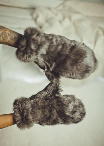 Rabbit Fur Mittens (Black)