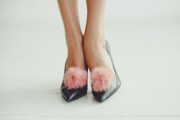 rabbit fur shoe clip