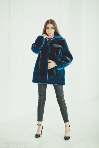 blue short fur jacket