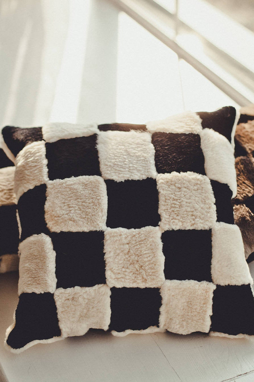 Beaver Fur Pillow Cover