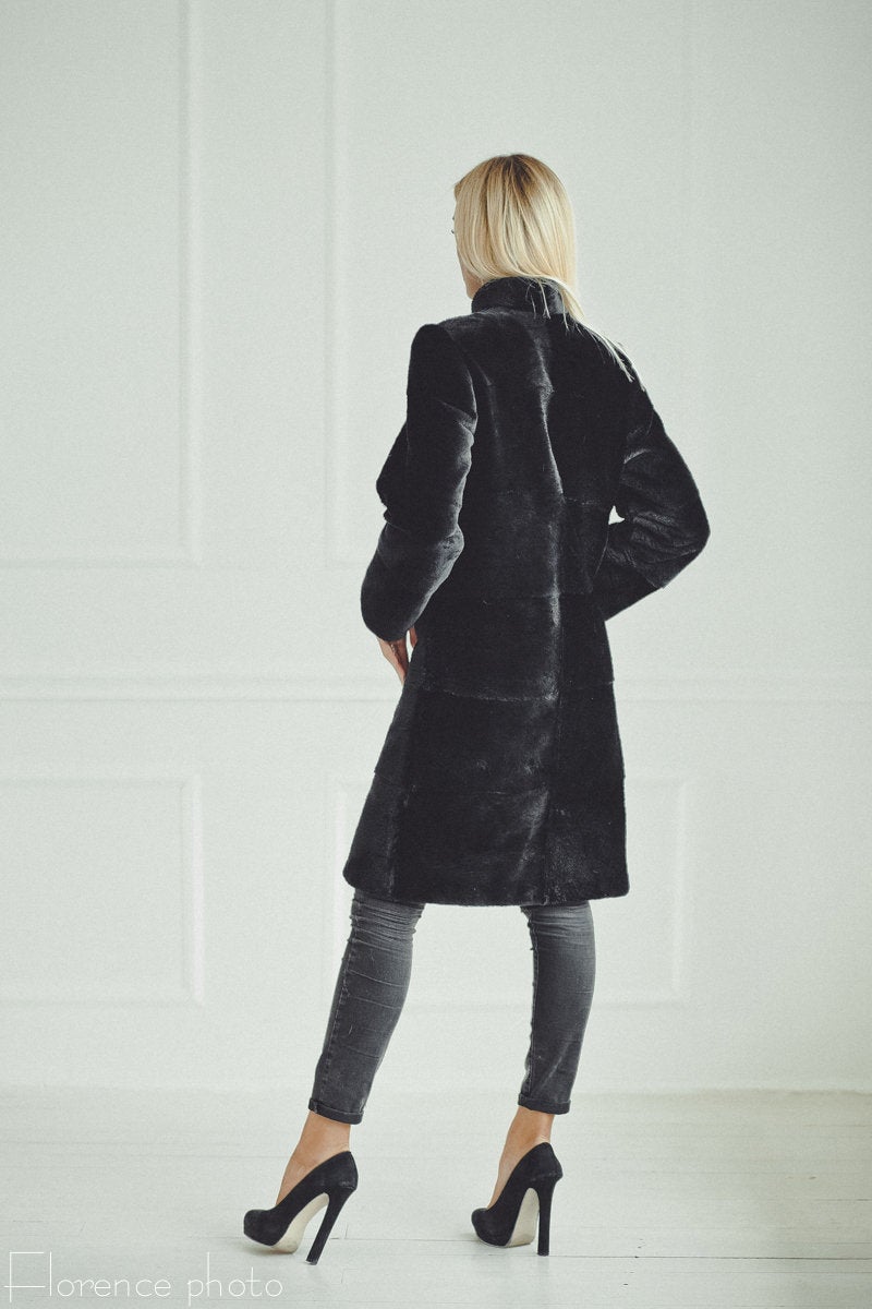 Fur Beaver Coat - Women's S main image 1