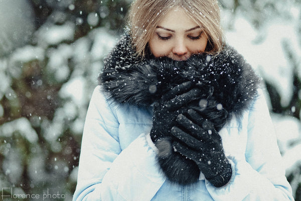 present fur scarf ladies