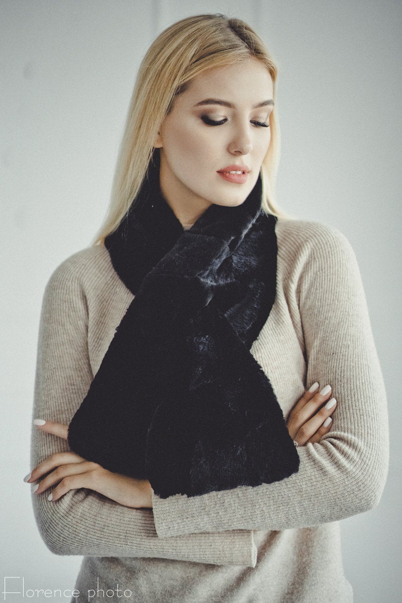 real fur neck scarf