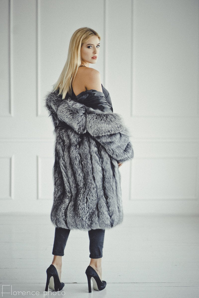 fox fur coat collar