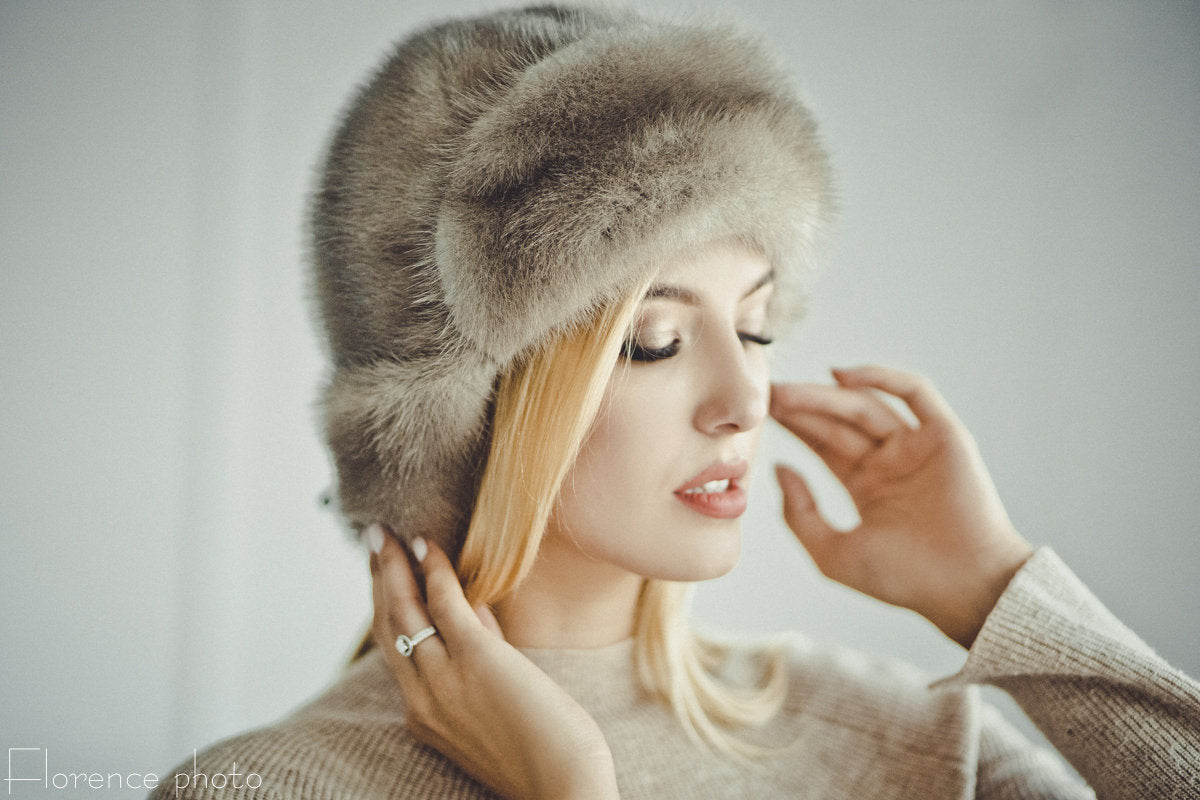 mink fur hat ladies in silver